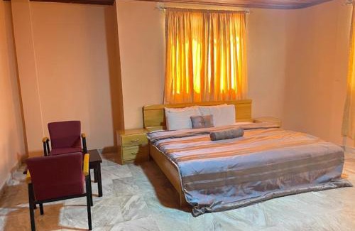 Kumasi Hotel | Mckeown Hotel