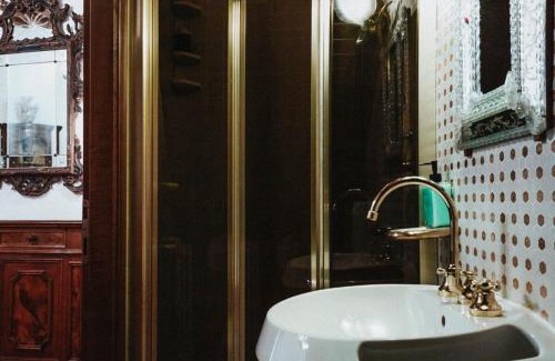 Dorsoduro Apartment | The Magic of Venice