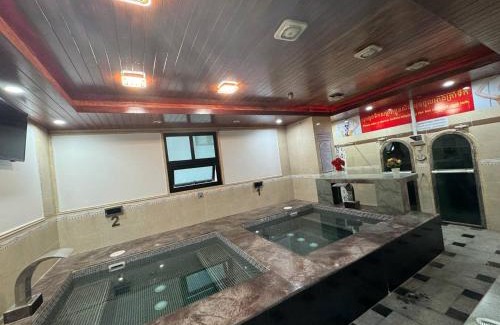 Chamkar Mon Hotel | Bunseng Spa Hotel