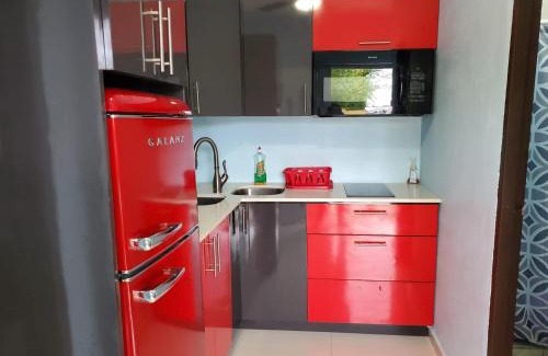 San Juan Apartment | Barbosa Catano Unit 2, Few Steps to the Ocean in a Fishing Village, Sleeps 3
