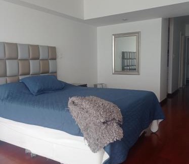 Santa Cruz Apartment | Departamento Amoblado en Miraflores