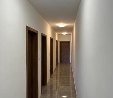 Gudja Apartment | 3 Bedroom Apartment - Walking distance from Airport