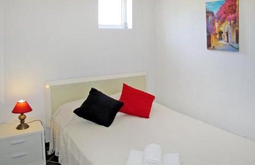 Quarteira Apartment | Apartment Quinta Girassol - QUT113