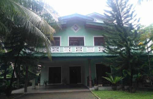 Rumassala Villa | Unawatuna Lawrence Hostel