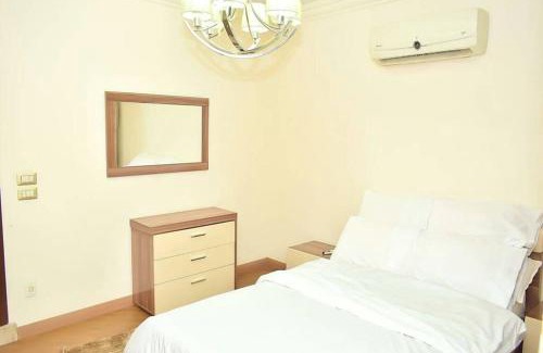 Al Duqqi Apartment | شقه 9