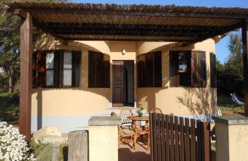Santa Liberata Villa | Giannella Villa Sleeps 4 with Air Con