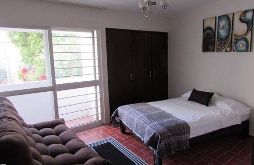 Financial District House | Calm Residence 200m ColomosPark/10min Andares Mall
