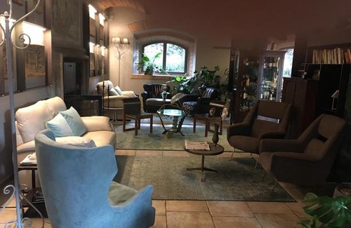 Cadeo Hotel | Relais Cascina Scottina