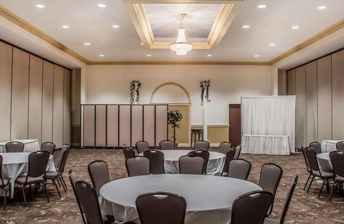 Niagara Falls Hotel | Quality Inn Niagara Falls