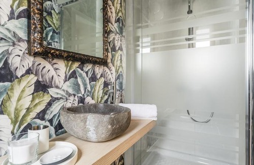 Embajadores Apartment | Bnbholder Awesome Duplex Attic Sol