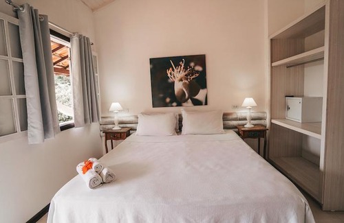 Village da Ferradura Hotel | Pousada Vila Pitanga