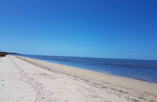 Kingscote Apartment | Bayview Beach House Apartment No 2