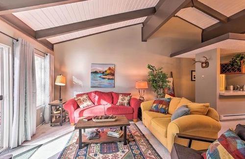 Incline Village House | Condo with Deck about 1 Mi to Lake Tahoe and Diamond Peak