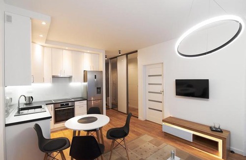 Wola Apartment | Notabene Apartment