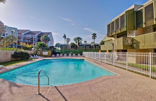 South Padre Island Hotel | 103 - 3 Br Condo