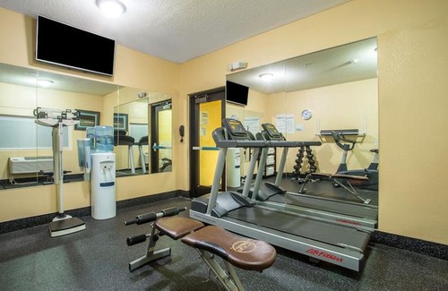 Green River Hotel | First Choice Inns at the Swell