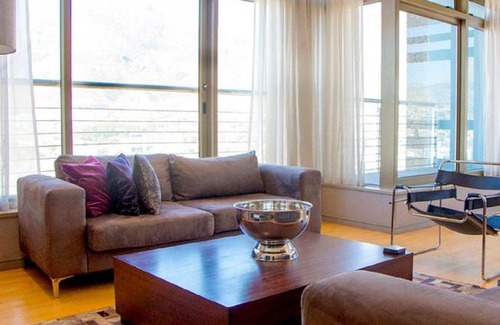 Cape Town City Centre Apartment | Penthouse Suite at Cartwrights Corner
