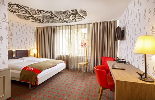 Hottingen Hotel | Swiss Night by Fassbind