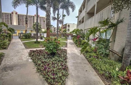 South Padre Island Apartment | Surfside I 206 - 2 Br Condo