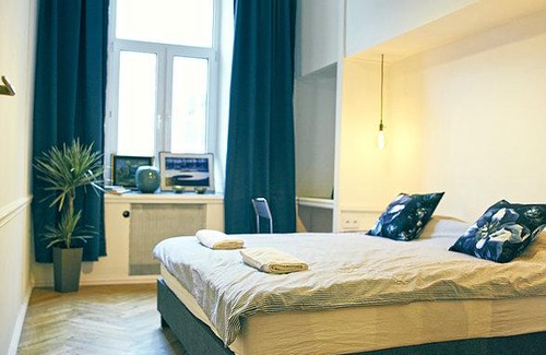 Srodmiescie Bed & Breakfast | 4th Floor Bed and Breakfast