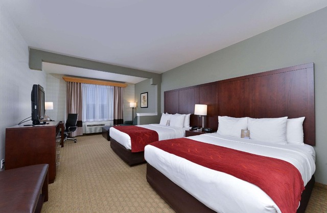 Comfort Suites Airport Tukwila Seattle
