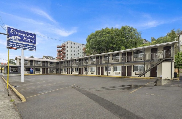 Astoria Rivershore Motel