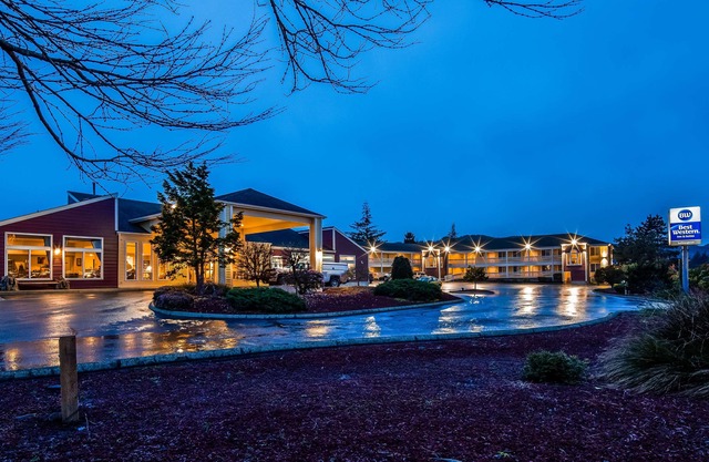 Best Western Salbasgeon Inn & Suites