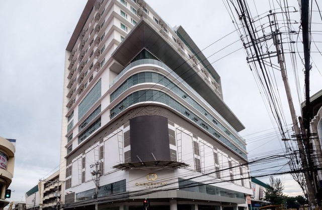 One Central Hotel