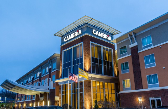 Cambria Hotel Columbus - Polaris