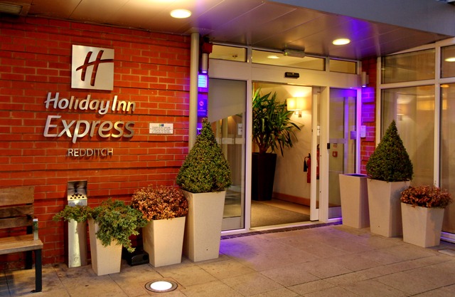 Holiday Inn Express Birmingham Redditch Ihg Hotel 