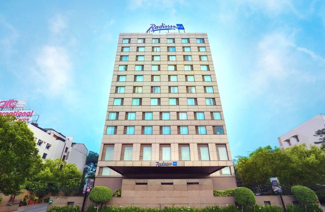 Radisson Blu Hotel Chennai City Centre