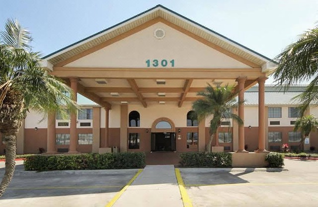 Americas Best Value Inn Pharr