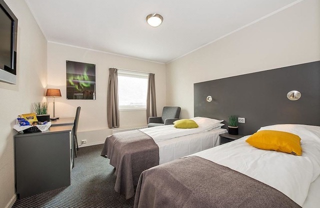 Enter Viking Hotel
