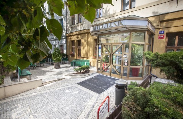 Hotel Lunik