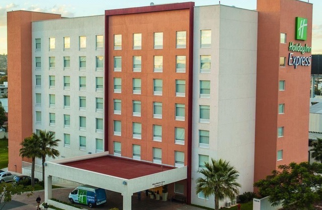 Holiday Inn Express Guadalajara Aeropuerto, an Ihg Hotel