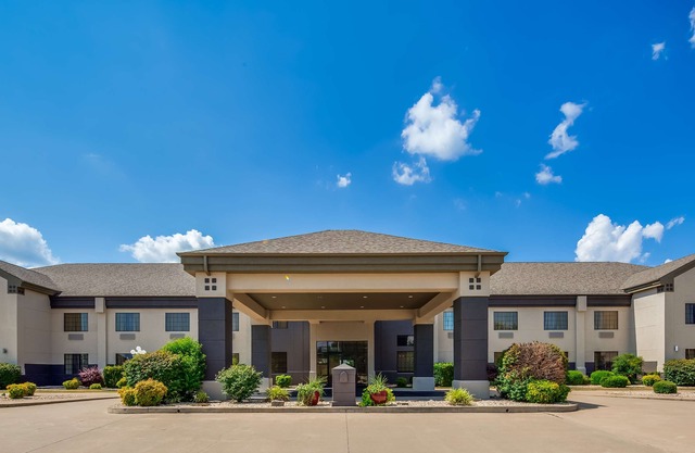 Best Western Locust Grove Inn & Suites