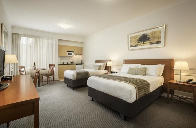 Beaumont Kew Apartments