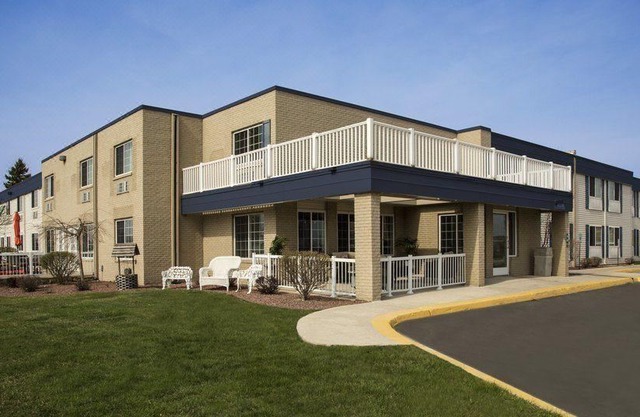 Harbor Town Inn