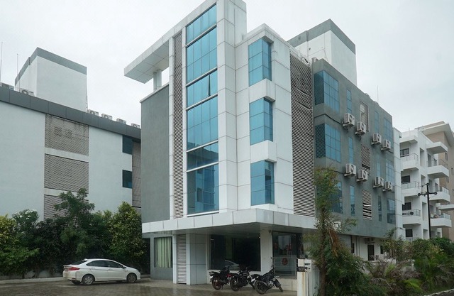 Oyo Hotel Sai Srushti 