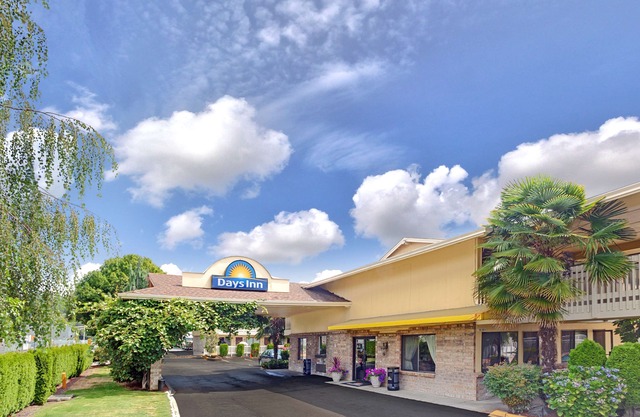 Days Inn by Wyndham Seattle South Tukwila