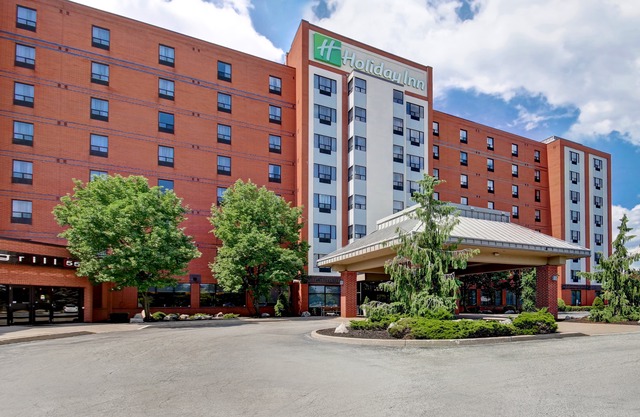Holiday Inn Windsor - Ambassador Bridge, an Ihg Hotel