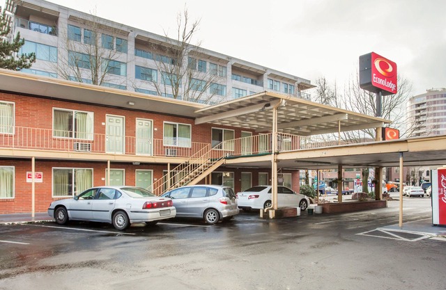 Econo Lodge Vancouver