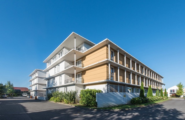 Comfort Suites Pau Idron 