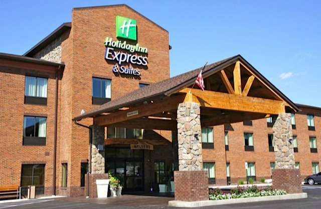 Holiday Inn Express & Suites Donegal, an Ihg Hotel