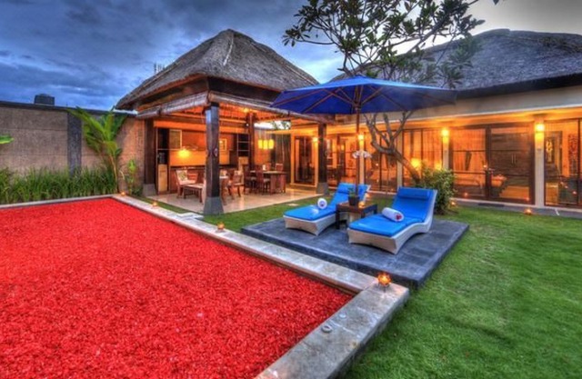 Bali Rich Villas
