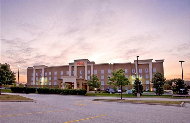 Hampton Inn & Suites Cedar Rapids