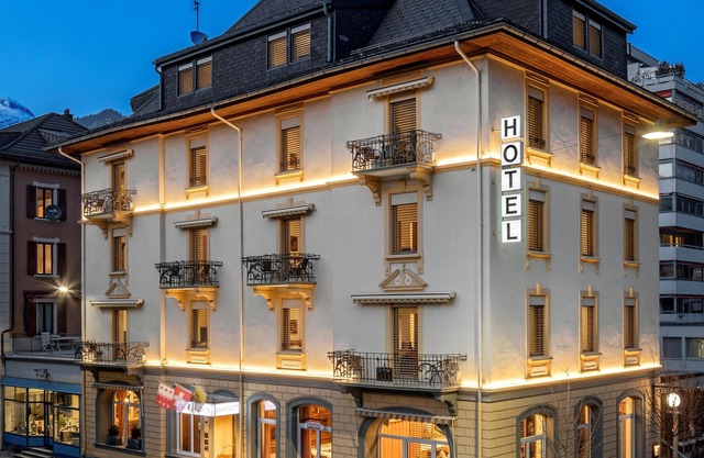 Hotel Ambassador
