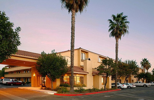 Holiday Inn Express Simi Valley, an Ihg Hotel