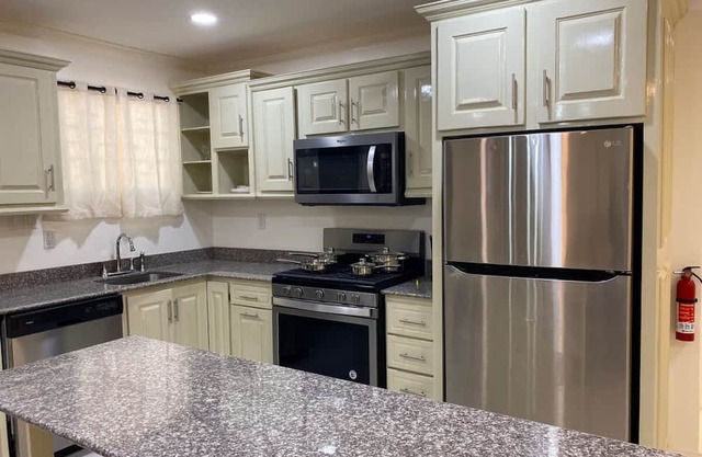 Gentlemen s Suite 3 Bedroom