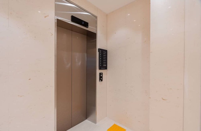 Pohang Yeongildae Beach Hotel